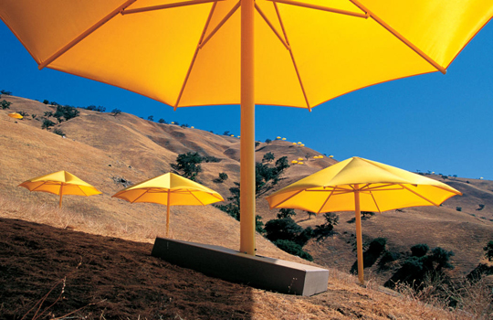 Christo and Jeanne-Claude The Umbrellas, Japan-USA, 1984-91 Photo: Wolfgang Volz 