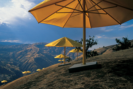 Christo and Jeanne-Claude The Umbrellas, Japan-USA, 1984-91 Photo: Wolfgang Volz 